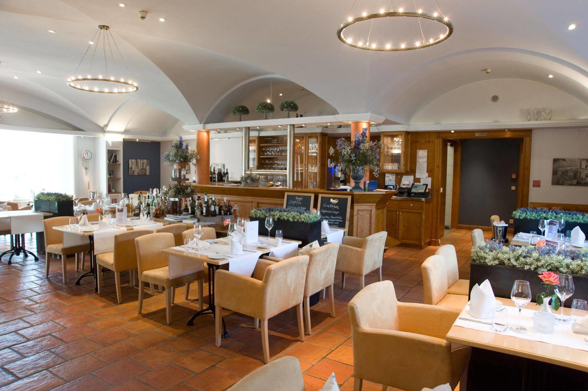 Hofgut Georgenthal Hotel Hohenstein Ngoại thất bức ảnh