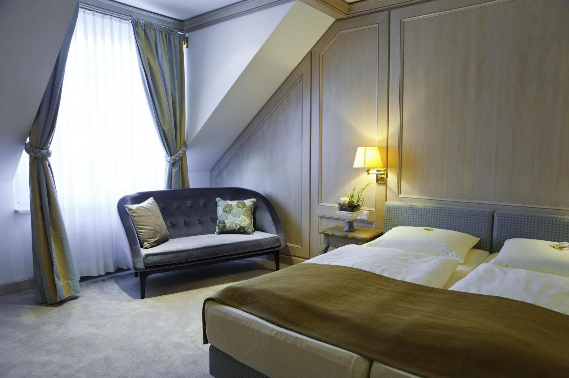 Hofgut Georgenthal Hotel Hohenstein Ngoại thất bức ảnh
